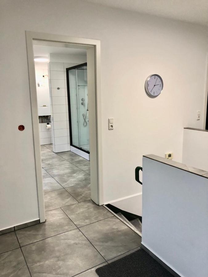 Dachgeschosswohnung Mit Seeblick Ahrensbok Esterno foto